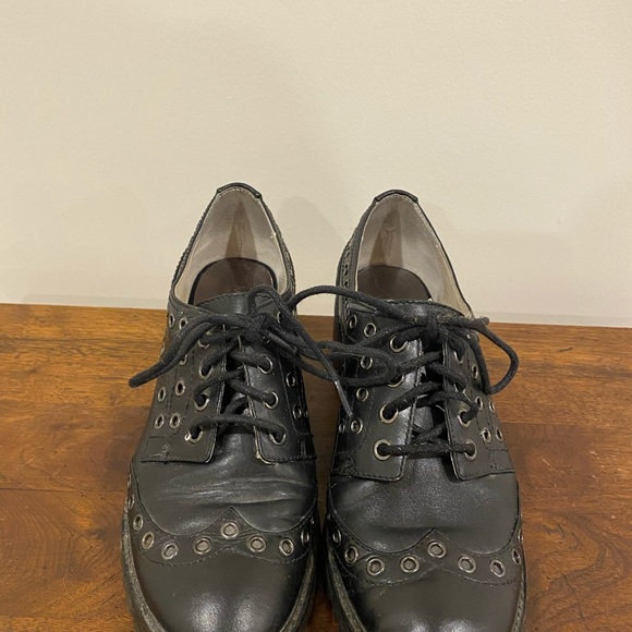 Micheal kors studded shoes - Picture 2 of 3